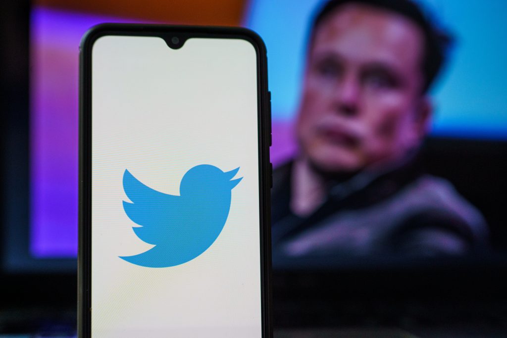 Elon Musk Vows to Make Twitter Better After Striking $44bn Deal
